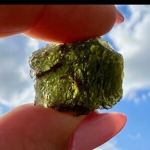 💚 Authentic Moldavite 6.38g Raw Czech Moldavite 💚